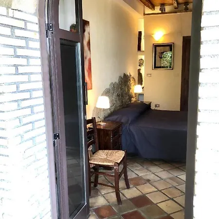 Almoezia Charming Bed and Breakfast *